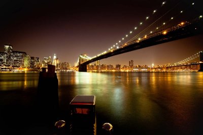 Brooklyn Bridge and Manhattan at night-2