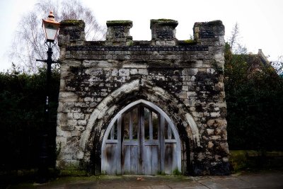 Rochester castle gate
