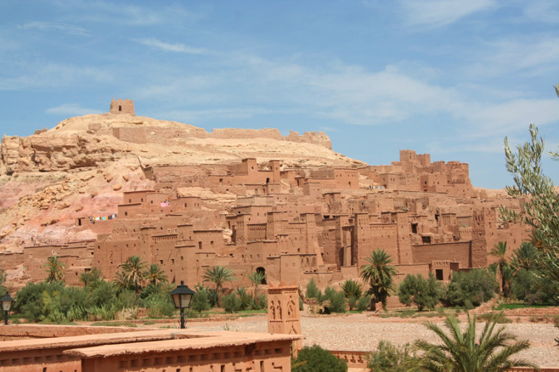 Ait Ben Haddou doesnt look real.  It looks, instead, like a Hollywood set.  Many movies have been filmed there.