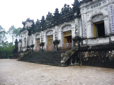 This is the magnificent faade of Khai Thanh Palace where Khai Dinh is entombed.