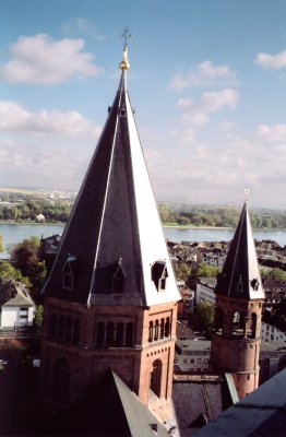 View from the central tower of the smaller surrounding towers of Mainz Cathedral.