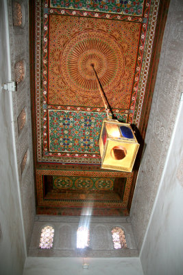 Here is another magnificent ceiling in Bahia Palace with exquisite colors and inlay work.