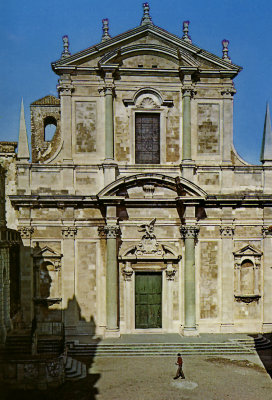 Built between 1669-1725, it was dedicated to St. Ignatius. It is the first Jesuit Church to have been founded outside of Rome.
