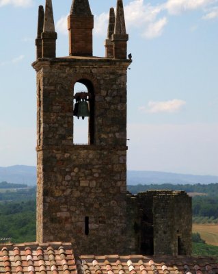 28 Montepulciano-Medieval Castle.JPG