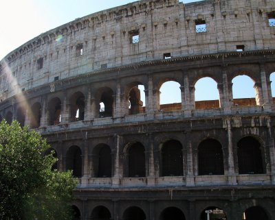 38 Rome-Colosseum.JPG