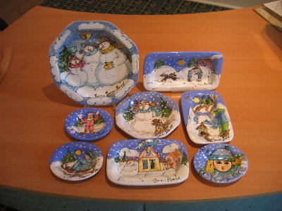 Snow Theme Ceramics  Plates small trays  Prices vary 35-70 001.jpg