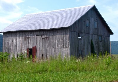 Country Barn.jpg