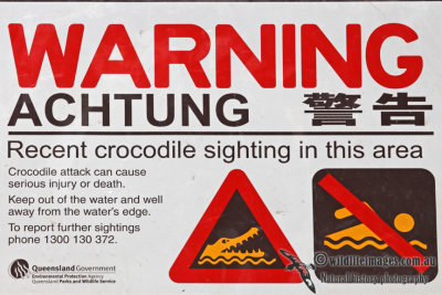 Crocodylus porosus warning sign a4835.jpg