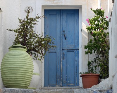 blue door-Syros