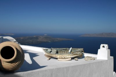 boat on roof-Santorini