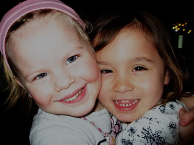 cinny en pucky zijn beste vriendinnetjes.jpg
