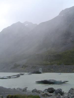 Our walk through the Hooker Valley in very bad weather! (1).JPG