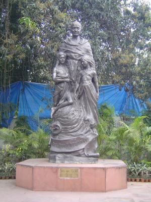 Memorial for Ghandi (3).JPG