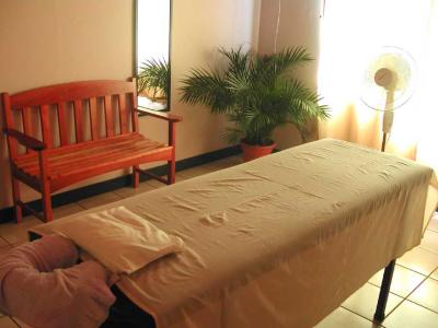 Massage Room I - Quiropractica Costa Rica