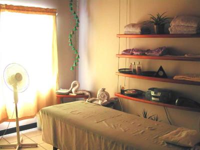 Massage Room II - Quiropractica Costa Rica