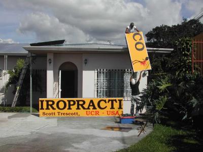 New Sign in Pieces - Quiroporactico Costa Rica