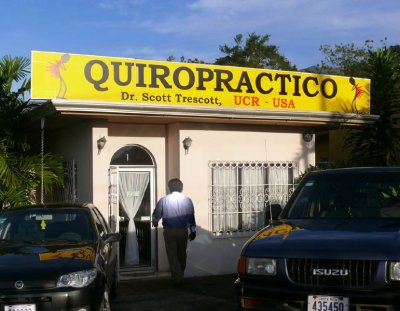 Costa Rica Chiropractic Office Front