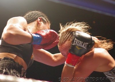 Ana Julaton Championship Fight HP Pavilion 12-04-09