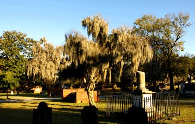 Colonial Cemetery