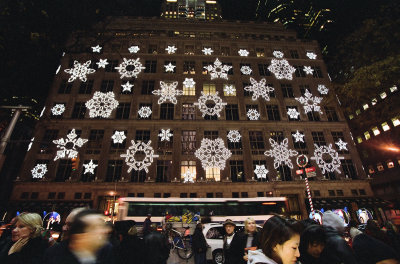 saks 5th ave
