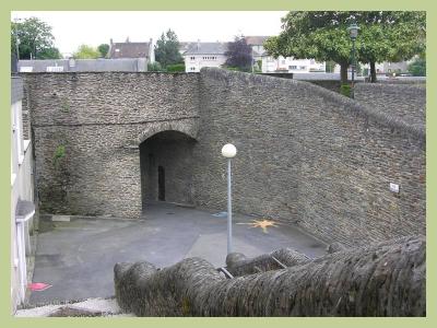 St-L Les Remparts 9.jpg