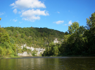 Bee Bluff Panorama.jpg