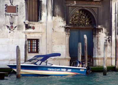 venezia-racingboat.jpg