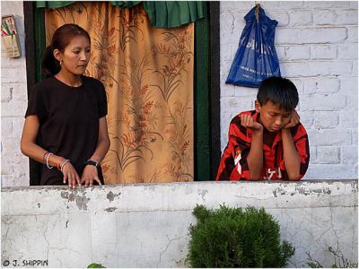 Brother and sister in Mcleod-Ganj.