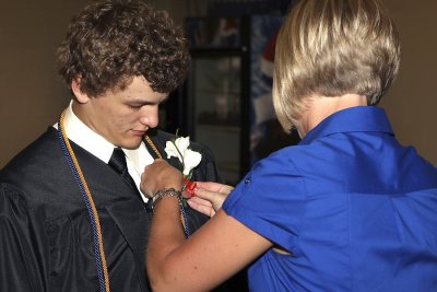 2010-mohawk-graduation007.jpg