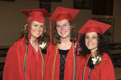 2010-mohawk-graduation015.jpg
