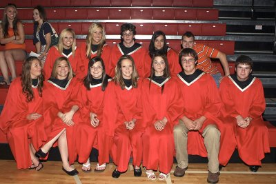 2010-mohawk-graduation062.jpg