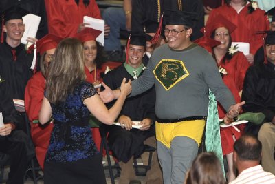 2010-mohawk-graduation107.jpg