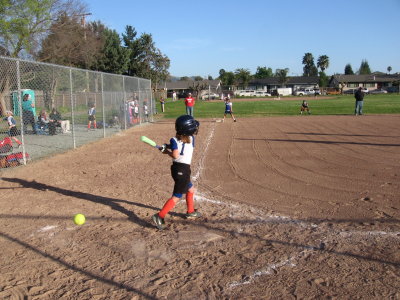 Courtney softball 2008 (4).JPG