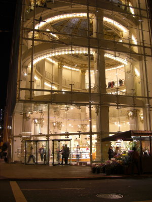 Neiman Marcus, Union Square