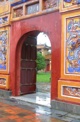 Pagoda gate