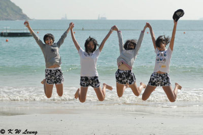 Jumping girls DSC_2737