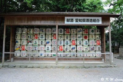 Sake barrel offerings at Atsuta Jingu