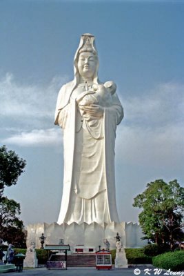 Jibo Kannon Statue