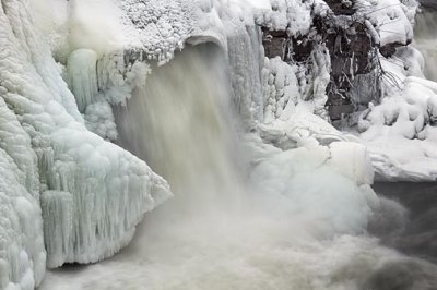 Falls At Almonte 12747-9