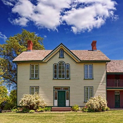 Heritage House Exterior 16529-30