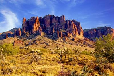 Superstition Mountain2