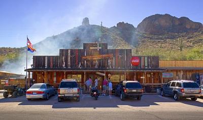 g3/75/47975/3/55862282.SuperstitionSaloon_28291.jpg
