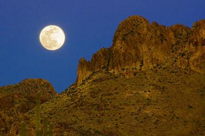 Arizona Moonrise3