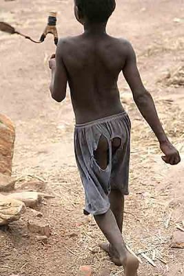 Child in Taneka-Beri in rags.