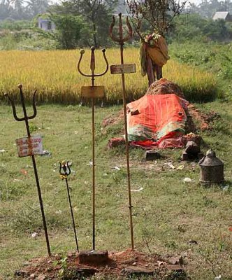 Reclining clay goddess near Salem, Tamil Nadu. http://www.blurb.com/books/3782738