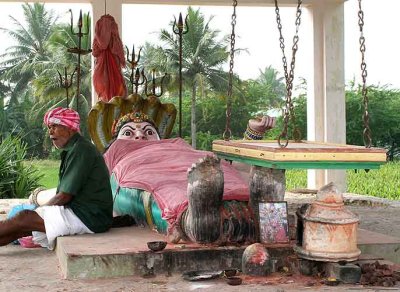 Lying goddess near Salem, Tamil Nadu. http://www.blurb.com/books/3782738