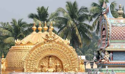 The gold topped sanctum sanctorum of Ranganatha temple in Srirangam, Tamil Nadu.