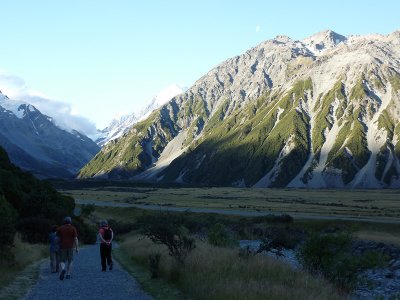 An evening walk around the Mount Cook Village