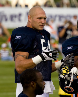 08-10-08 LB 54 Brian Urlacher  225.jpg