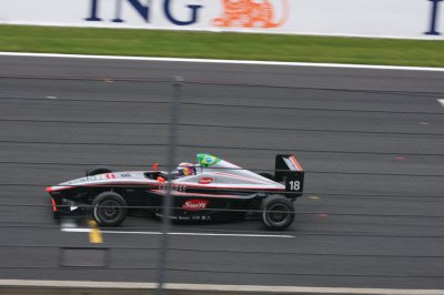 F1-GP2-FBMW-RACE-014.jpg